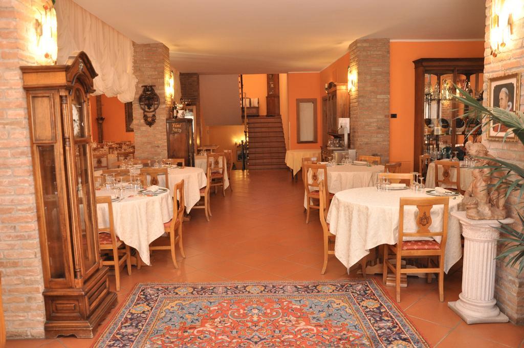 Willa Agriturismo Corte Montini Santa Giuletta Zewnętrze zdjęcie