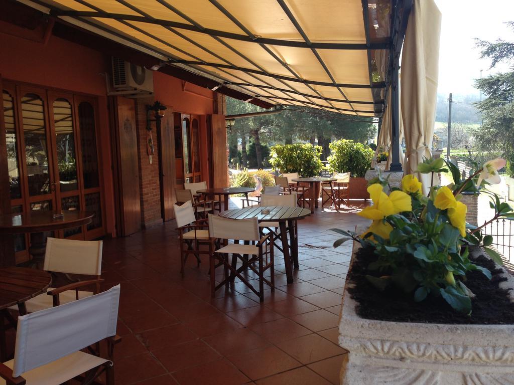 Willa Agriturismo Corte Montini Santa Giuletta Zewnętrze zdjęcie